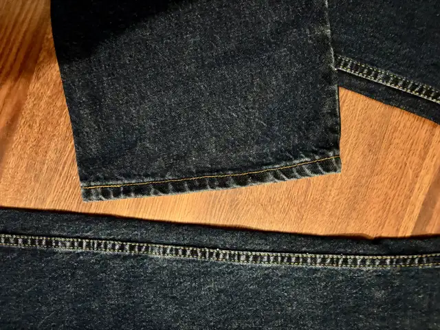 Levi's Vintage White Tab Bootcut Jeans in Women's - Bottoms in Ottawa - Image 11