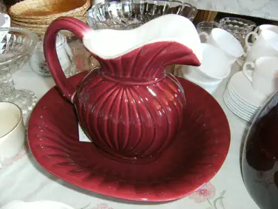 Pot et bassin "Beauce" bourgogne et blanc, View more