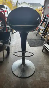 Adjustable  chair