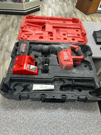 MILWAUKEE 2717 BRUSHLESS ROTARY HAMMER DRILL, View more