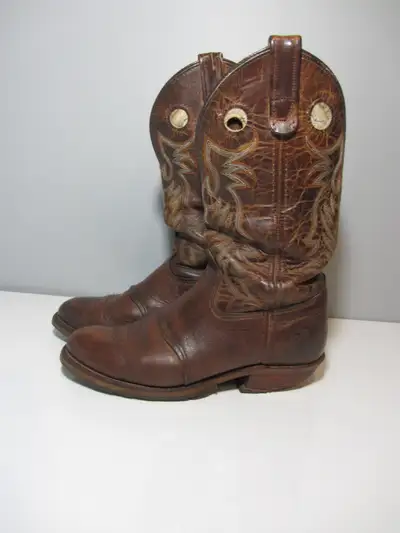Cowgirl Boots size 9 Double-H Buckaroo, View more
