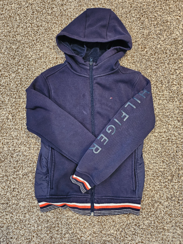 Various kids windbreaker in Kids & Youth in Calgary - Image 5