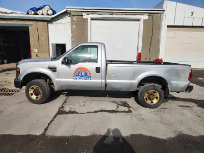 -Mechanics A1 -273000 km -Doesnt pass inspection due to the box. The box needs to be replaced or rep...