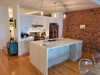 Magnifique loft Dans le Vieux-Montré avec stationnement