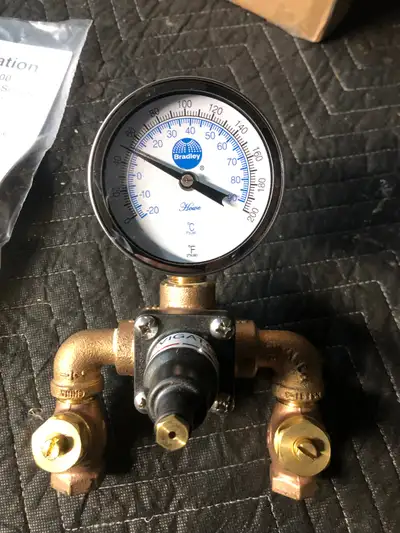 NEW Bradley S19-2000 Navigator EFX8 Thermostatic Mixing Valve Firm price. Pick up in East York. Deli...