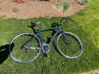 2016 Giant Defy Advanced - Low Kms!