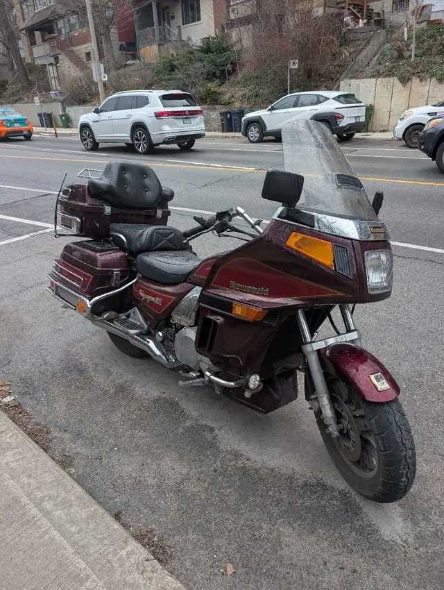 1986 Kawasaki Voyager XII in Touring in City of Toronto - Image 2
