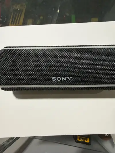 Sony SRS-XB21 wireless Bluetooth Speaker, View more