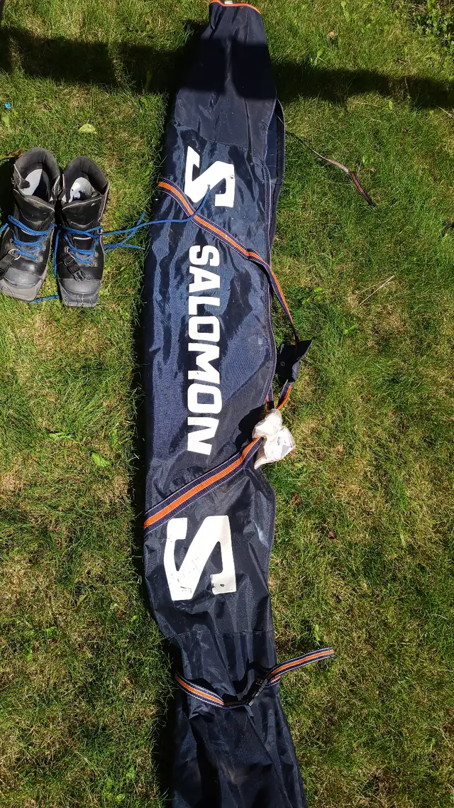 Cross-country skis and shoes, 2 full sets (men’s and women’s) in Ski in Edmonton - Image 9