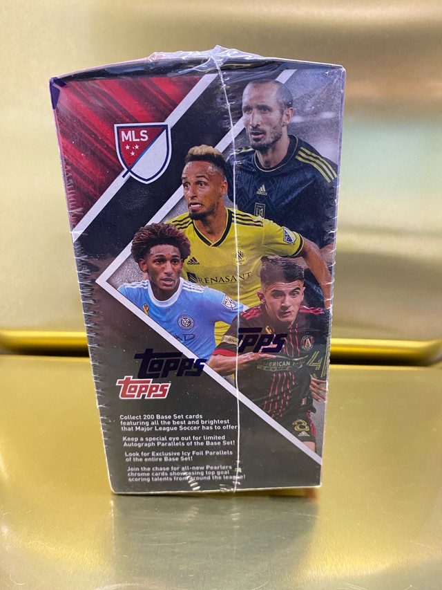 2023 Topps MLS blaster box in Arts & Collectibles in Kitchener / Waterloo - Image 2