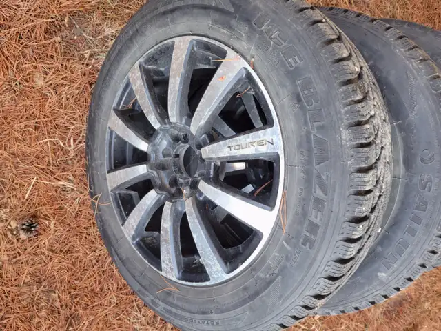 Ford Escape Touren rims w/winter tires in Tires & Rims in Edmonton - Image 6