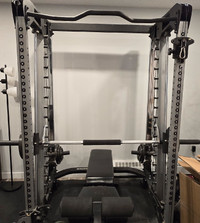 Home gym - Nautilus Smith Machine With Weights