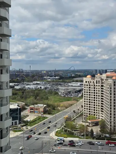 ✨ Brand New 2 Bed 2 Bath Condo in Vaughan – Parking Incl.