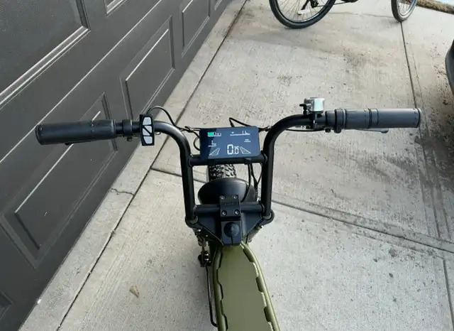 TXED E Times Tour JR Electric Bike in eBike in Calgary - Image 4