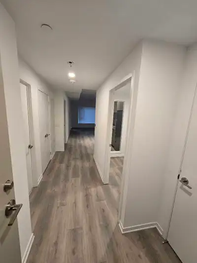 1 Bedroom + Den Apartment Lease Takeover (Comes with Underground Parking & Storage Locker) Lease tak...