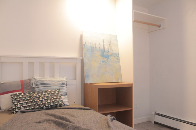 Kits Furnished Room w/Utilities+WiFi, Near #99 UBC Express Bus! in Room Rentals & Roommates in Downtown-West End - Image 4