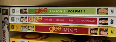 Glee - Season 1 / Season 1-Vol 1 - Road To Sectionals / Season 2, View more