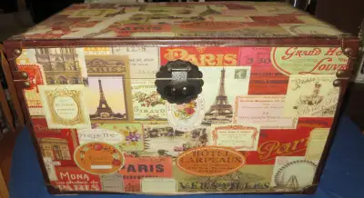 Vintage French Paris Hotel/Travel Trunk Chest Storage Box
