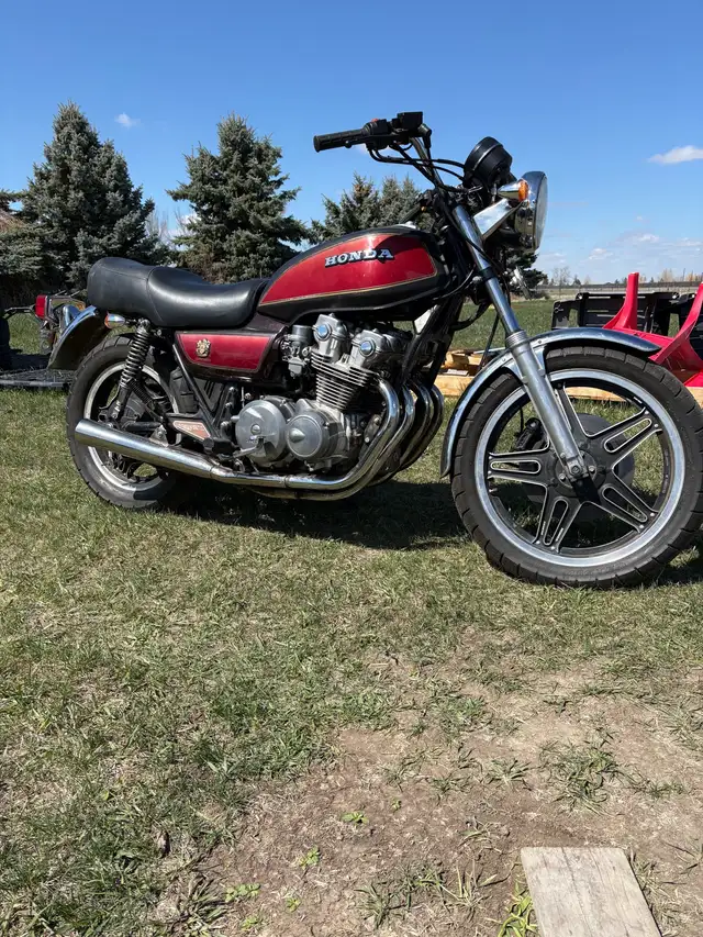 1979 limited edition CB750 in Street, Cruisers & Choppers in Lethbridge - Image 2