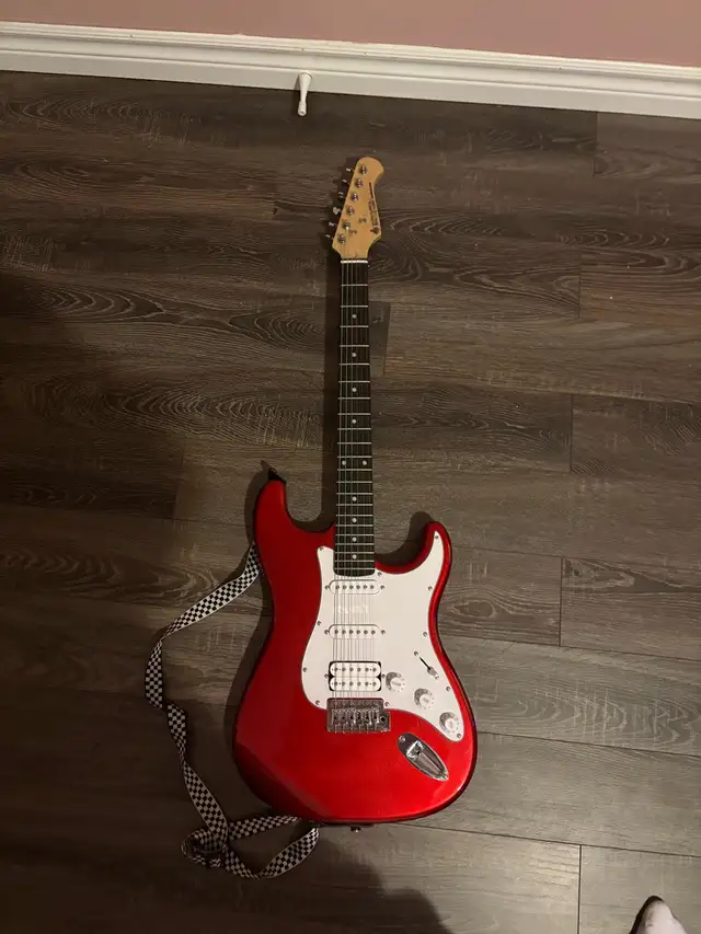 Starter Guitar setup in Guitars in Dartmouth - Image 2