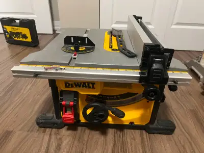Dewalt 8 1/4” table saw, View more
