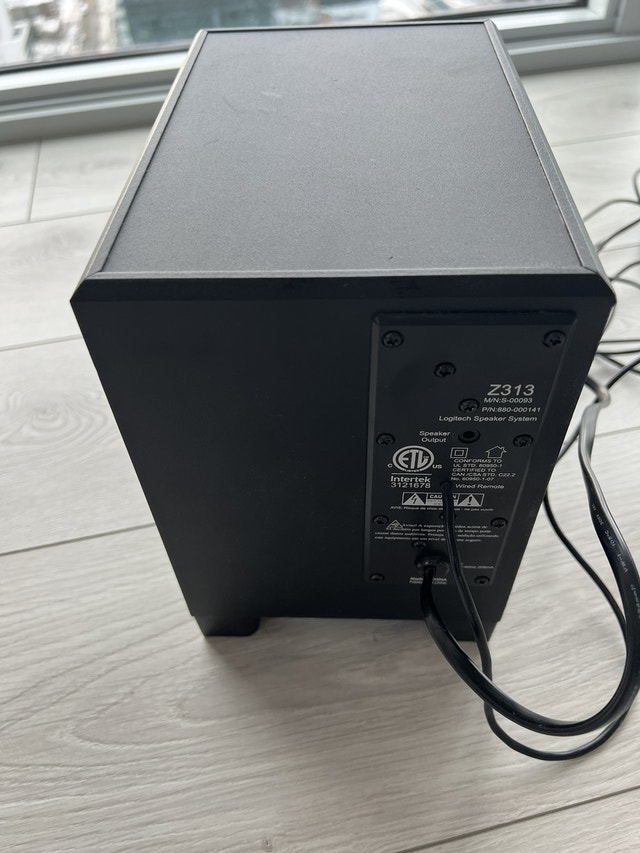 Logitech Z313 Speaker Set Speakers Edmonton Kijiji