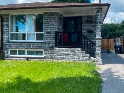 Beautiful One Bedroom Basement Apartment - North York