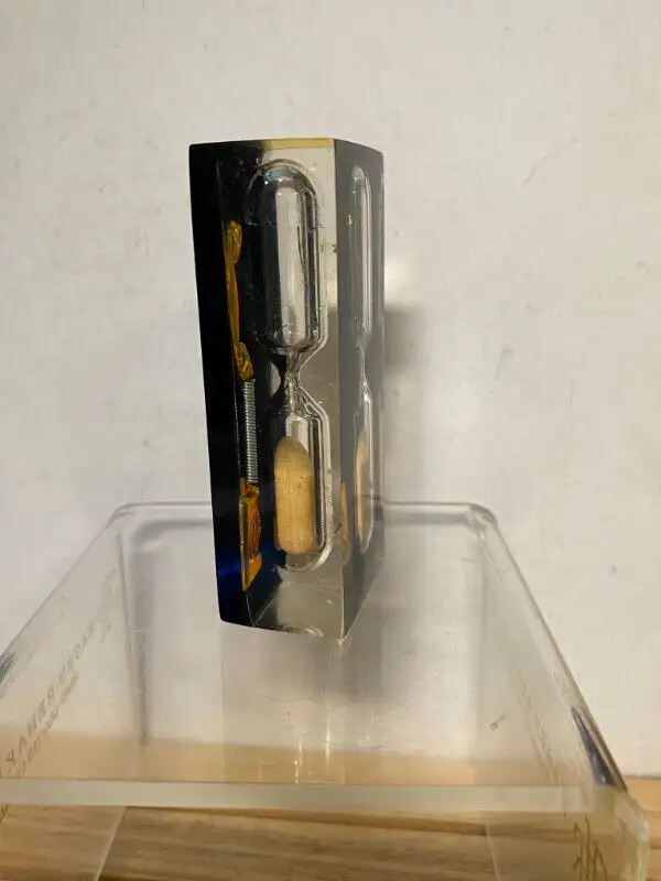 Vintage AT&T Phone Timer Hourglass in Arts & Collectibles in Vancouver - Image 6