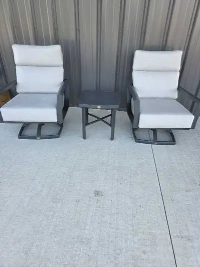 Barcalounger Patio Set, View more