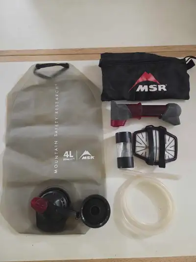 MSR Hyperflow water filter and 4 ltr dromedary bag. Compact for backpacking new filter inserted Note...