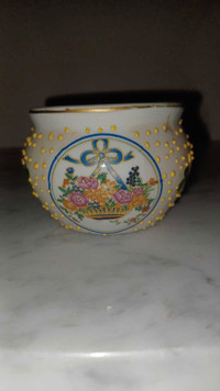 2.5"T RARE Small Fish Bowl Handpainted Basket of Flowers