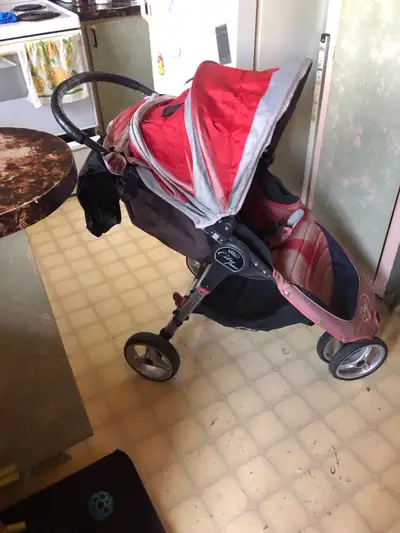 poussette Baby Jogger City MiniEn parfaite condition , , View more