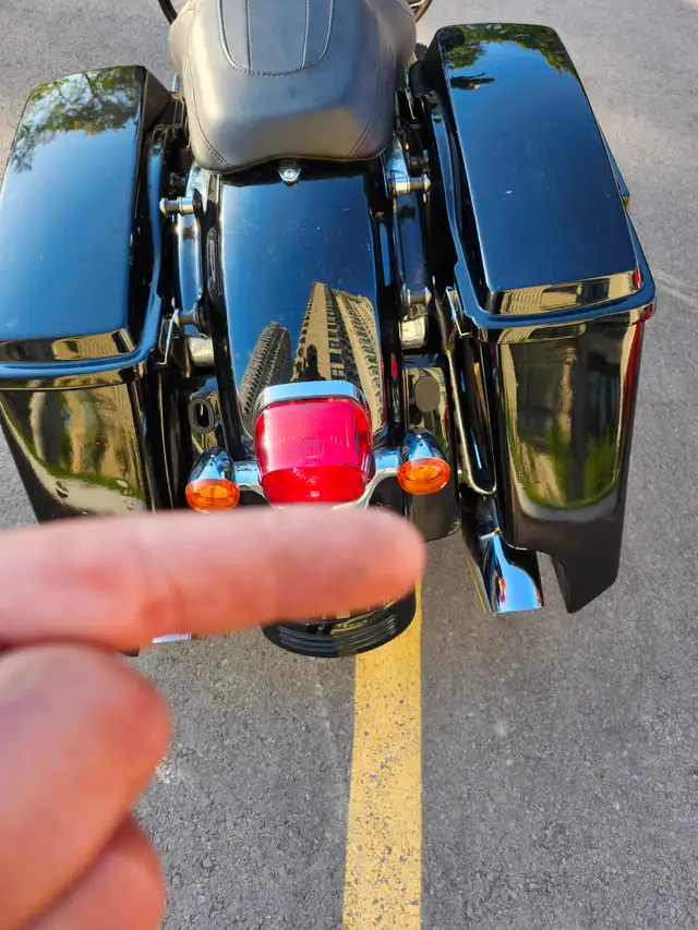 2010 harley davidson street glide in Street, Cruisers & Choppers in Ottawa - Image 11