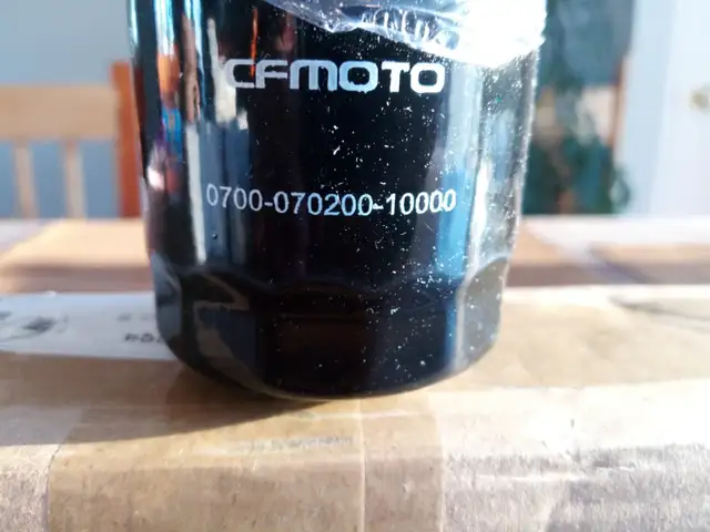 4 filtres à l'huile neufs OEM CFMOTO pour motos de 650cc. in Other in Québec City - Image 3