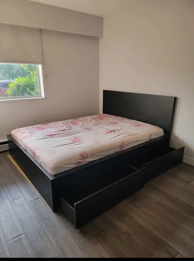 Queen size bed & mattress with board in Beds & Mattresses in Delta/Surrey/Langley - Image 5