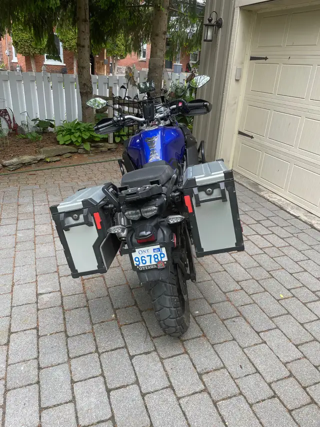 2018 Yamaha Super Tenere ES 1200cc in Sport Touring in Ottawa - Image 3
