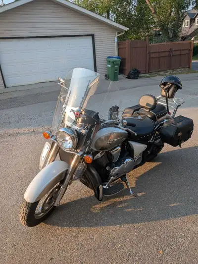 Well taken care of bike, needs nothing Dad's not riding anymore so time to sell. Basically stock. Ha...