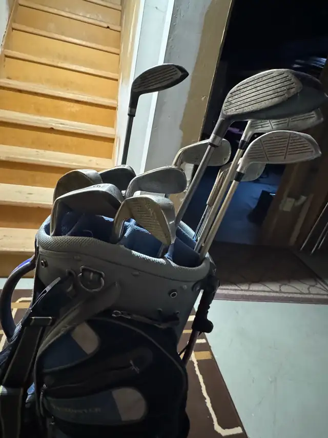 Assorted Golf Club Set + Bag (RH) in Golf in Mississauga / Peel Region - Image 2