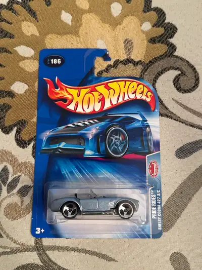 Hot Wheels Shelby Cobra 427 S/C Pride Rides Metal base hood opens up Damage back of car see pic (44)
