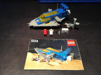 LEGO Classic Space 924 Space Cruiser