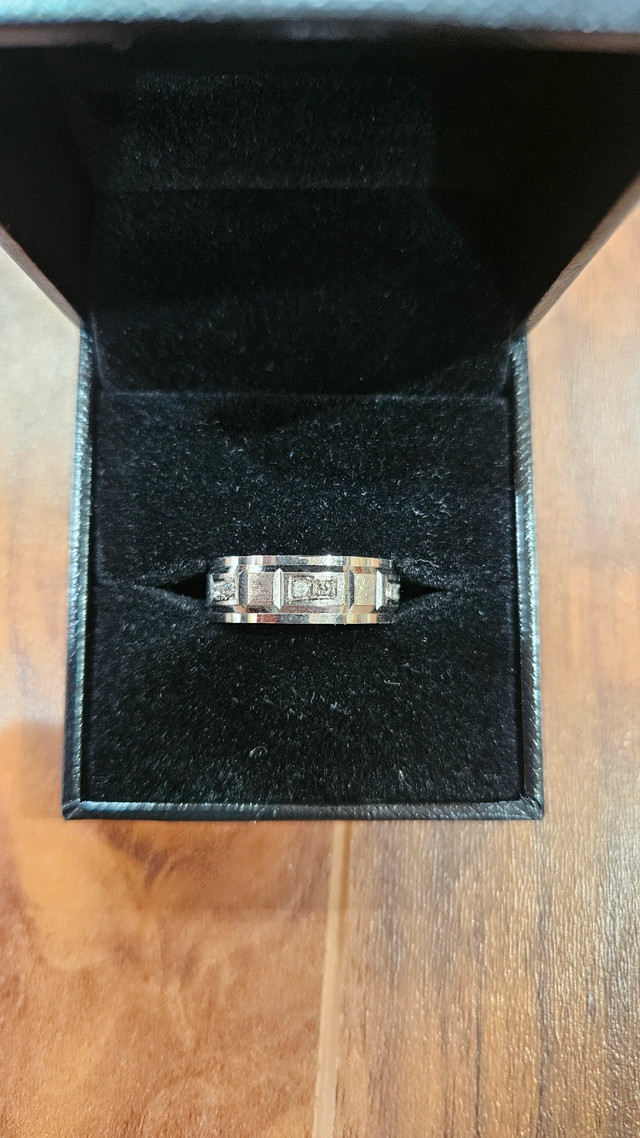 Men's Diamond Wedding Band in Jewellery & Watches in City of Toronto