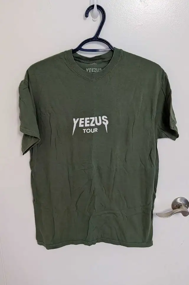 Yeezus Tour T-Shirt - Men's Medium