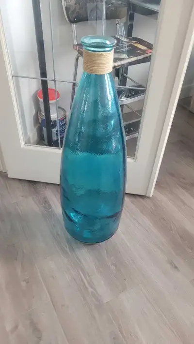 Decorative glass vase, View more