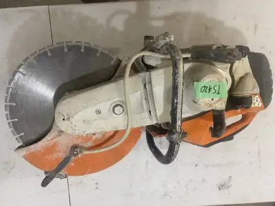Stihl TS420 Quick-cut gas powered. Very good condition.