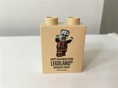 Legoland Halloween Brick Exclusive 2013 Frankenstein - rare - $15 (Scuff on top right as in pic) Dup...