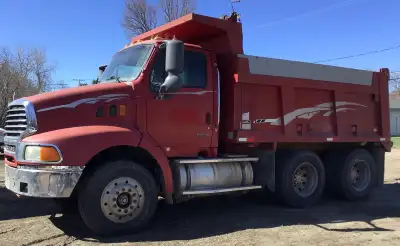 2003 L8500 STERLING GRAVEL TRUCK C12 CAT ENGINE 400 PLUS HP 10 SPEED TRANS CLOCK SHOWS 110K MILEAGE...
