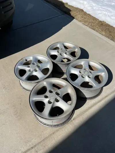 OEM 16” Aluminum rims off of a 1994 Ford Probe GT. Bolt Pattern is 5x114.3/5x4.5 will fit many other...
