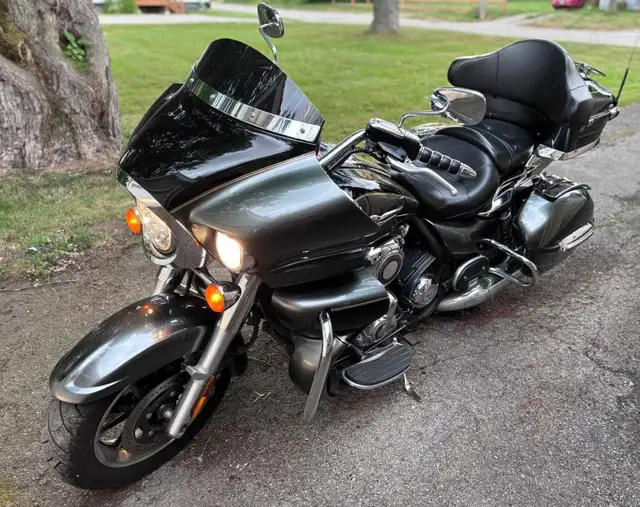 2011 Kawasaki Vulcan Voyager in Touring in St. Catharines - Image 10