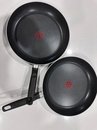 T-Fal nonstick frying pans