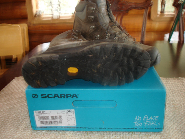 Men's Scarpa Kinesis Pro GTX Hiking Boots in Exercise Equipment in Strathcona County - Image 2